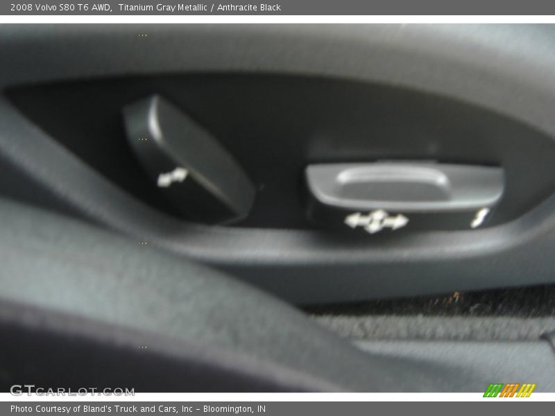 Titanium Gray Metallic / Anthracite Black 2008 Volvo S80 T6 AWD