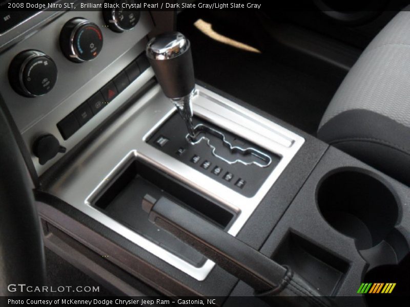Brilliant Black Crystal Pearl / Dark Slate Gray/Light Slate Gray 2008 Dodge Nitro SLT