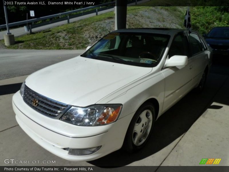 Diamond White Pearl / Ivory 2003 Toyota Avalon XLS