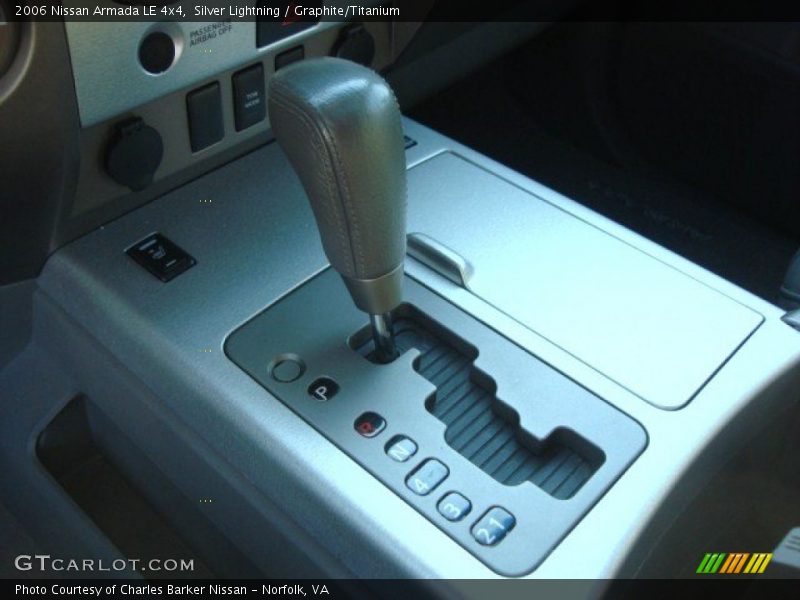 Silver Lightning / Graphite/Titanium 2006 Nissan Armada LE 4x4