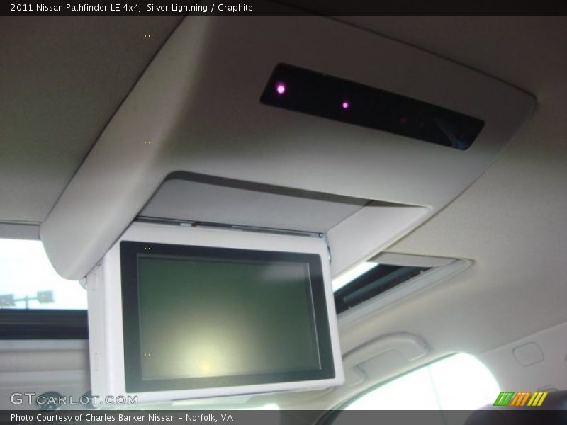 Silver Lightning / Graphite 2011 Nissan Pathfinder LE 4x4
