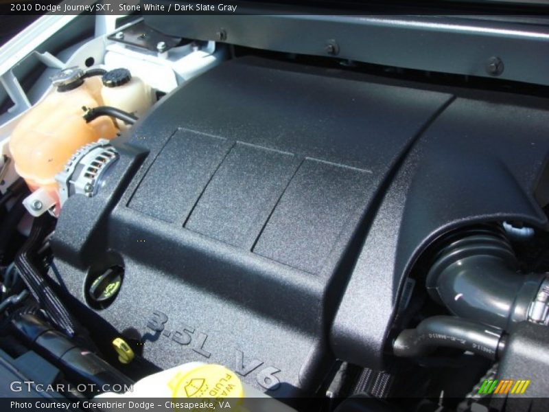 Stone White / Dark Slate Gray 2010 Dodge Journey SXT
