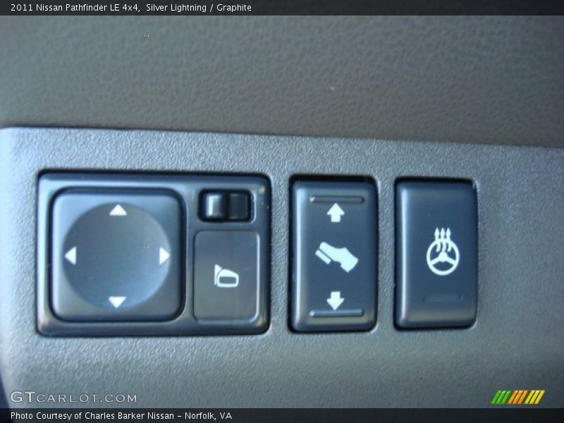 Silver Lightning / Graphite 2011 Nissan Pathfinder LE 4x4