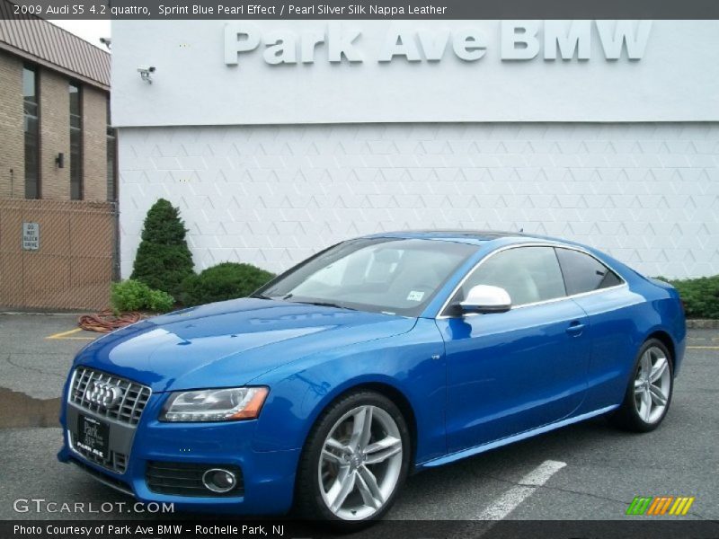 Sprint Blue Pearl Effect / Pearl Silver Silk Nappa Leather 2009 Audi S5 4.2 quattro