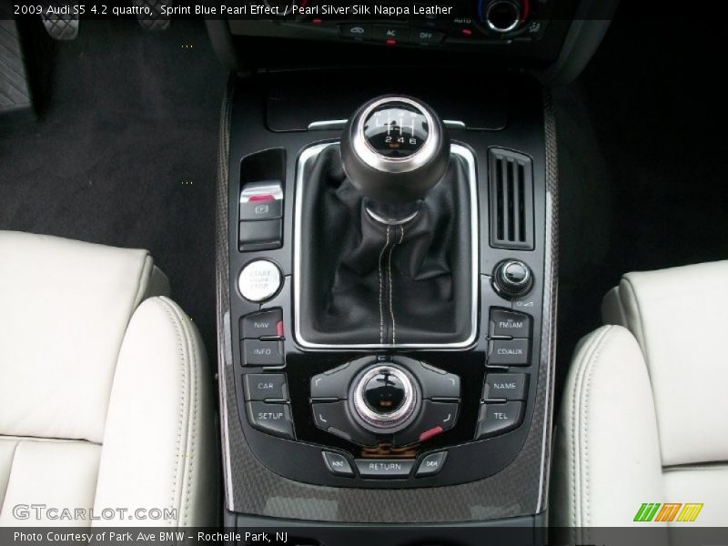  2009 S5 4.2 quattro 6 Speed Manual Shifter