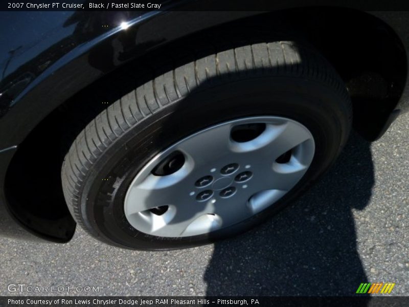 Black / Pastel Slate Gray 2007 Chrysler PT Cruiser