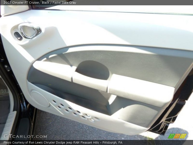 Black / Pastel Slate Gray 2007 Chrysler PT Cruiser