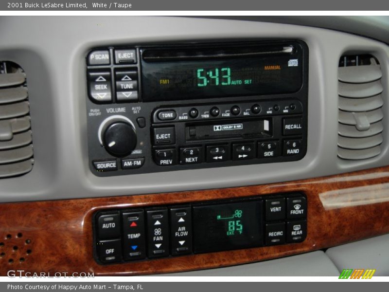 White / Taupe 2001 Buick LeSabre Limited