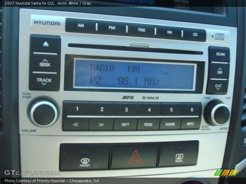Arctic White / Gray 2007 Hyundai Santa Fe GLS