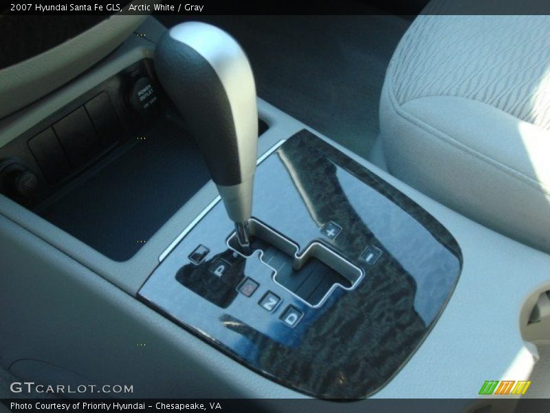 Arctic White / Gray 2007 Hyundai Santa Fe GLS