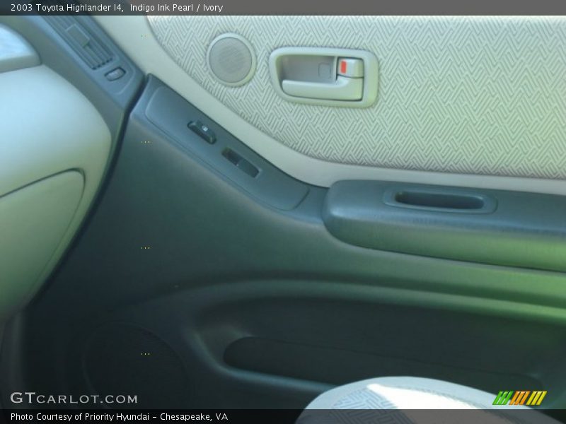 Indigo Ink Pearl / Ivory 2003 Toyota Highlander I4