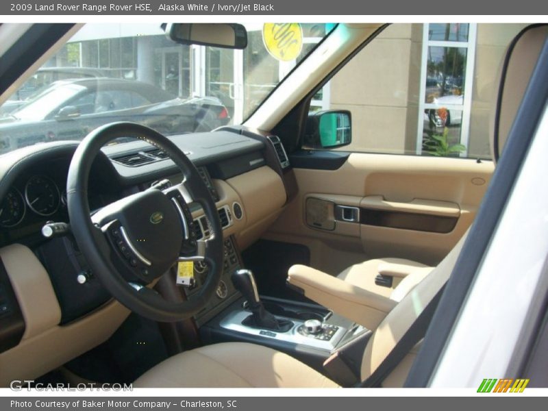 Alaska White / Ivory/Jet Black 2009 Land Rover Range Rover HSE