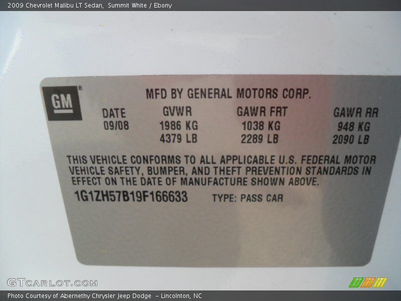 Summit White / Ebony 2009 Chevrolet Malibu LT Sedan