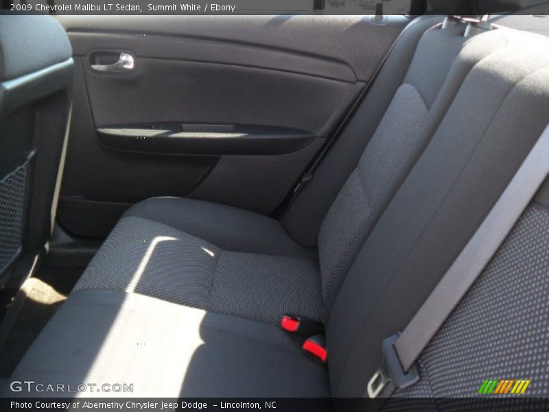 Summit White / Ebony 2009 Chevrolet Malibu LT Sedan