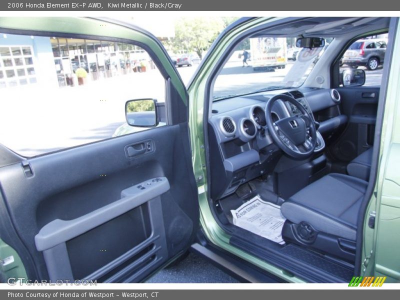 Kiwi Metallic / Black/Gray 2006 Honda Element EX-P AWD