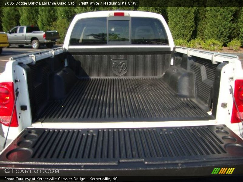Bright White / Medium Slate Gray 2005 Dodge Dakota Laramie Quad Cab
