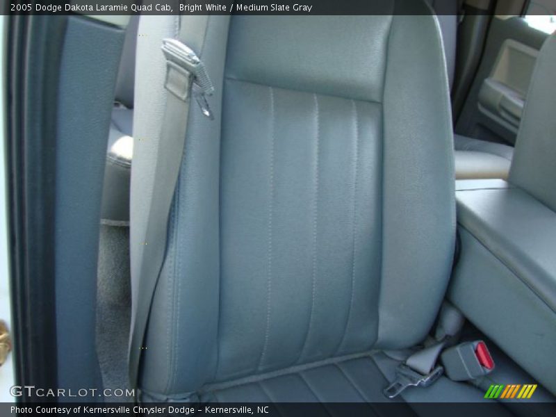 Bright White / Medium Slate Gray 2005 Dodge Dakota Laramie Quad Cab