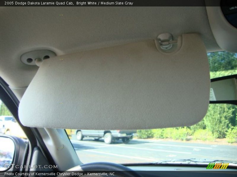 Bright White / Medium Slate Gray 2005 Dodge Dakota Laramie Quad Cab