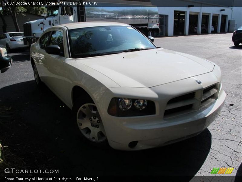 Stone White / Dark Slate Gray 2007 Dodge Charger