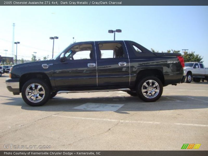 Dark Gray Metallic / Gray/Dark Charcoal 2005 Chevrolet Avalanche Z71 4x4