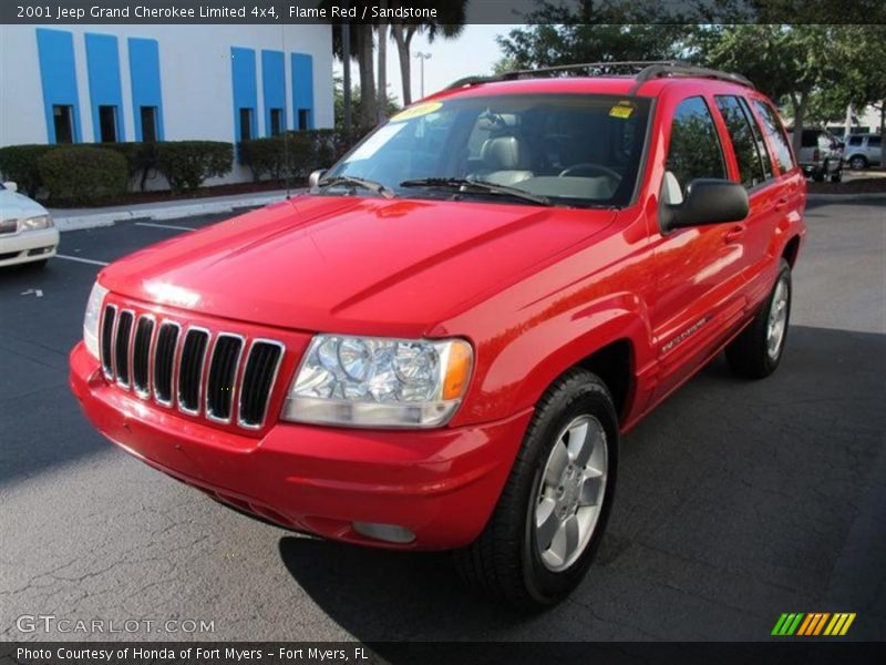 Front 3/4 View of 2001 Grand Cherokee Limited 4x4