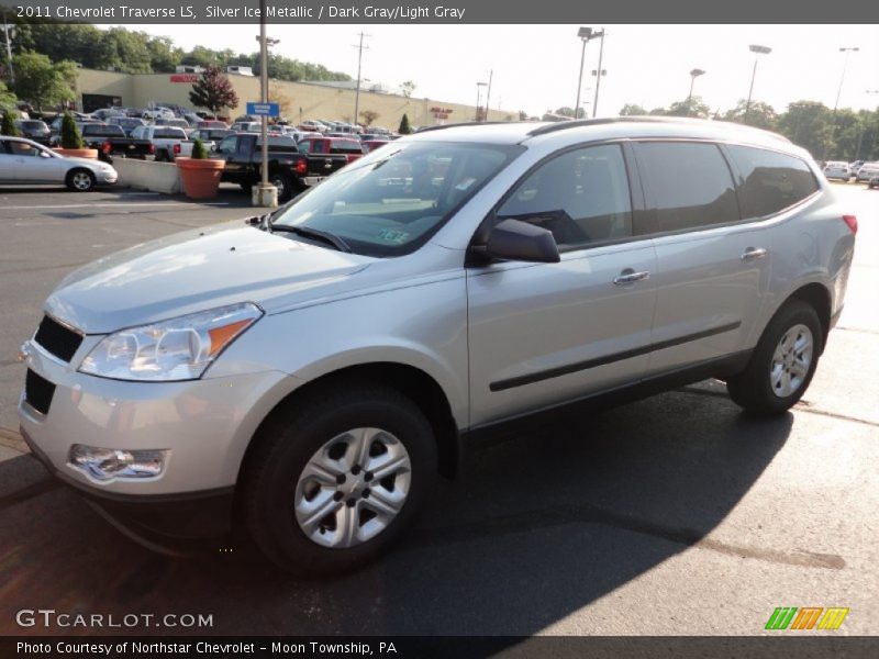 Silver Ice Metallic / Dark Gray/Light Gray 2011 Chevrolet Traverse LS