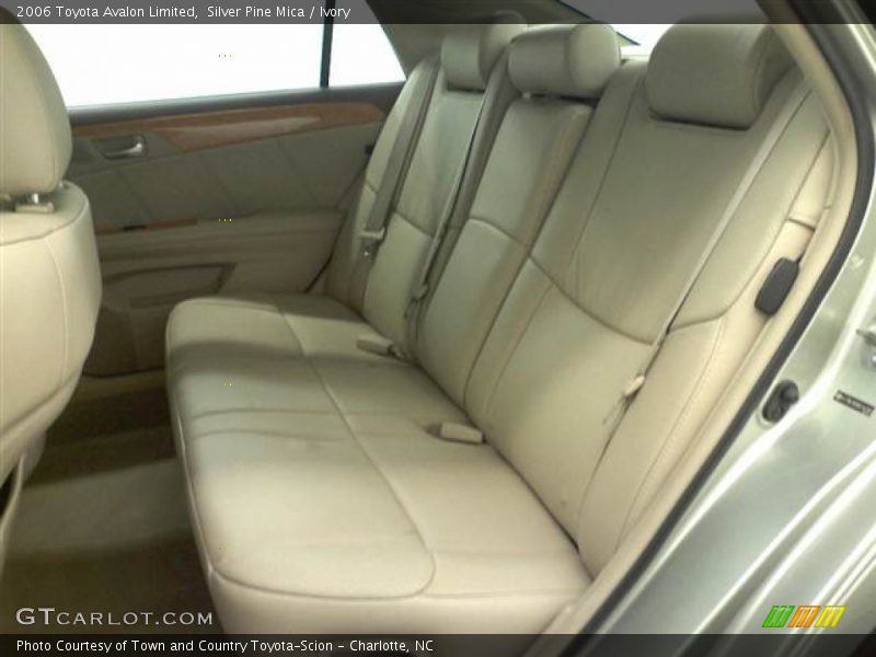 Silver Pine Mica / Ivory 2006 Toyota Avalon Limited