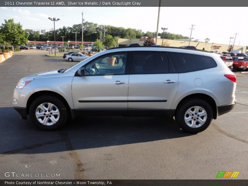 Silver Ice Metallic / Dark Gray/Light Gray 2011 Chevrolet Traverse LS AWD
