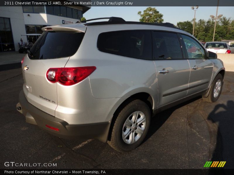 Silver Ice Metallic / Dark Gray/Light Gray 2011 Chevrolet Traverse LS AWD