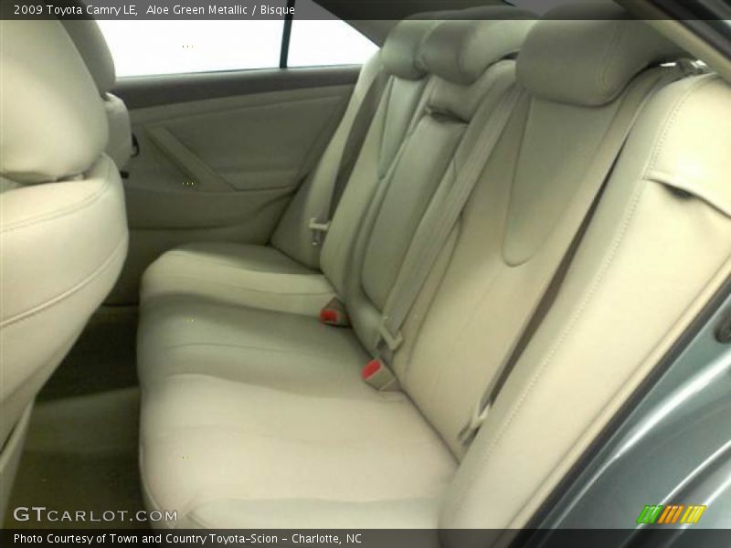 Aloe Green Metallic / Bisque 2009 Toyota Camry LE