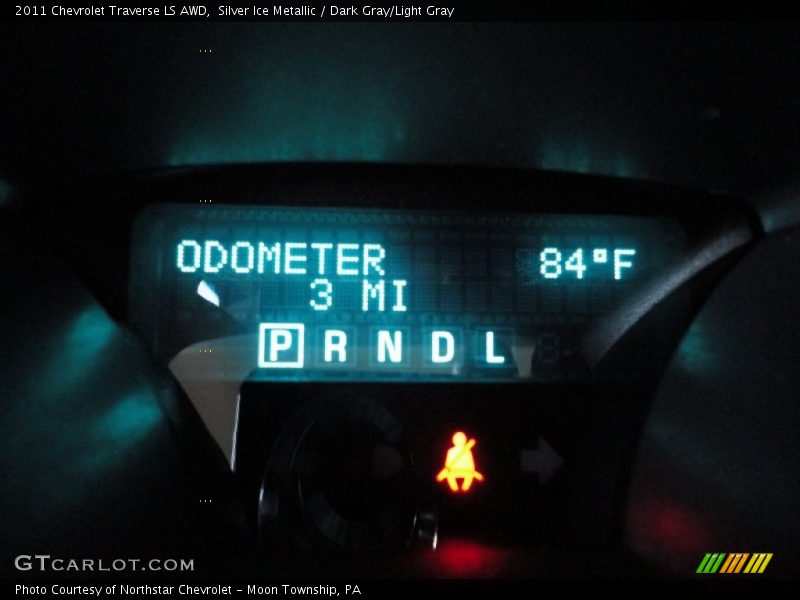 Silver Ice Metallic / Dark Gray/Light Gray 2011 Chevrolet Traverse LS AWD