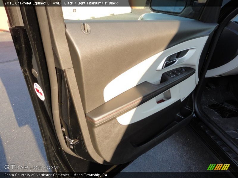 Black / Light Titanium/Jet Black 2011 Chevrolet Equinox LT AWD