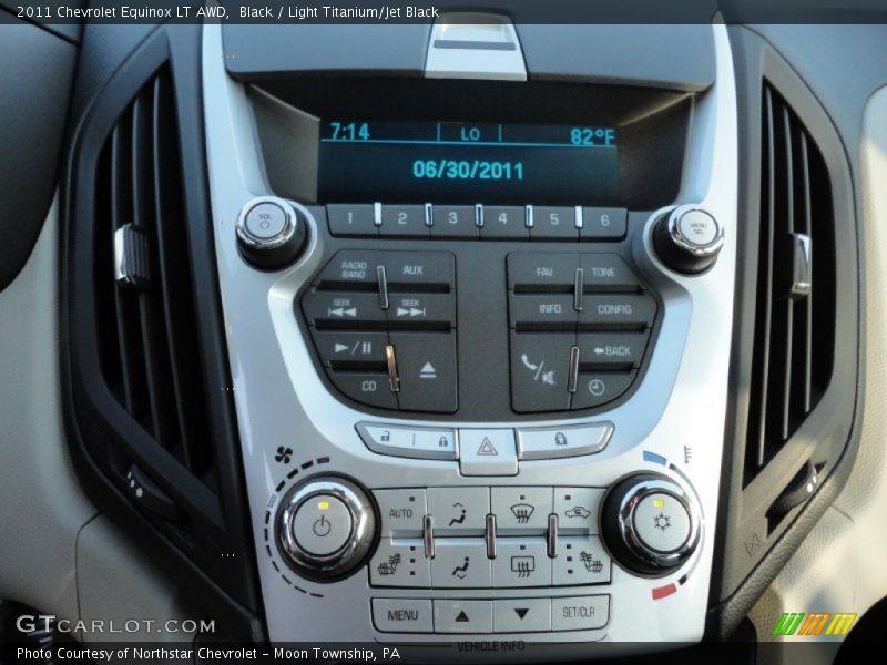 Black / Light Titanium/Jet Black 2011 Chevrolet Equinox LT AWD