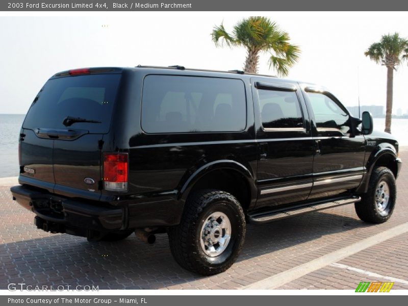 Black / Medium Parchment 2003 Ford Excursion Limited 4x4