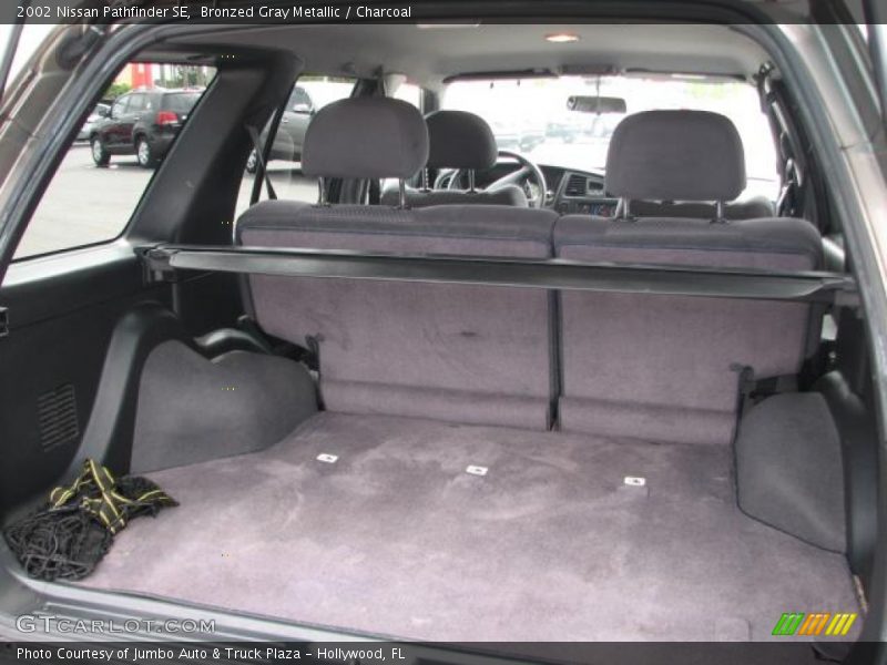  2002 Pathfinder SE Trunk