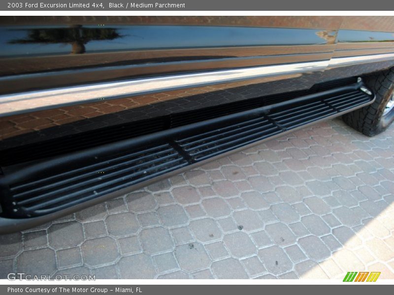 Black / Medium Parchment 2003 Ford Excursion Limited 4x4