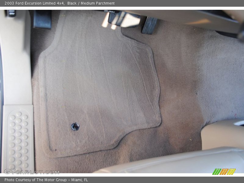 Black / Medium Parchment 2003 Ford Excursion Limited 4x4