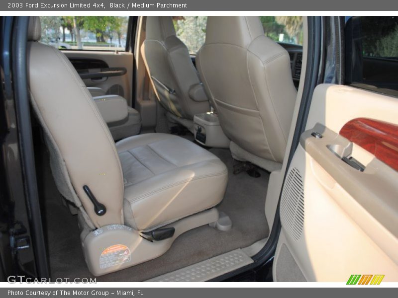Black / Medium Parchment 2003 Ford Excursion Limited 4x4