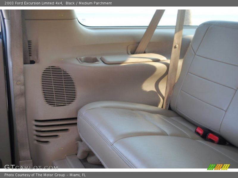 Black / Medium Parchment 2003 Ford Excursion Limited 4x4