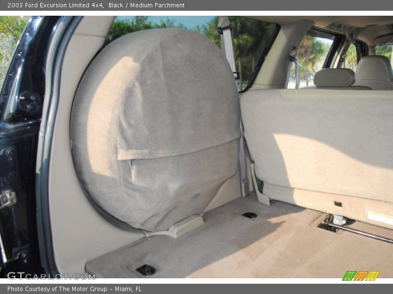 Black / Medium Parchment 2003 Ford Excursion Limited 4x4