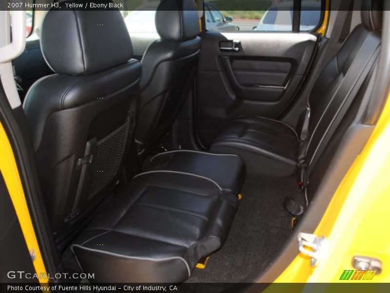  2007 H3  Ebony Black Interior
