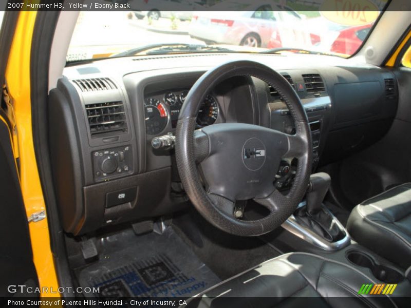 Yellow / Ebony Black 2007 Hummer H3