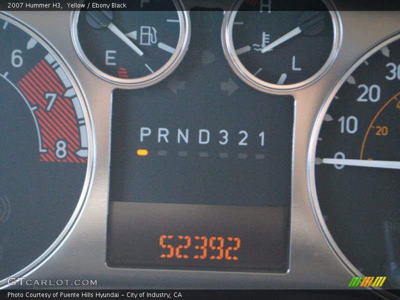 Yellow / Ebony Black 2007 Hummer H3