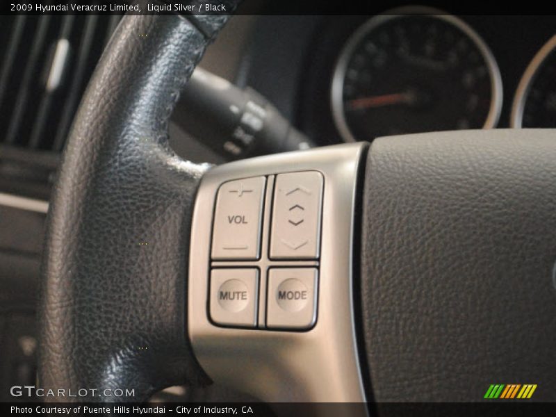Liquid Silver / Black 2009 Hyundai Veracruz Limited