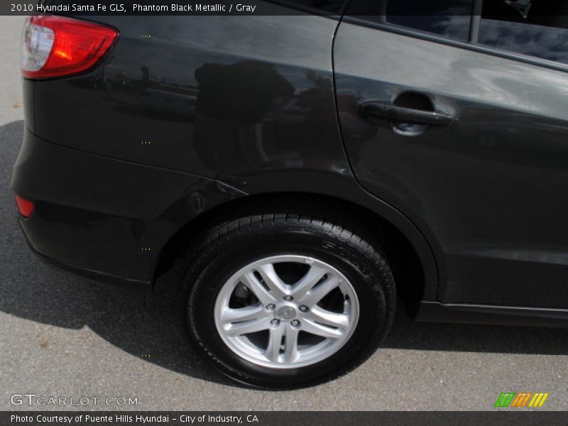 Phantom Black Metallic / Gray 2010 Hyundai Santa Fe GLS