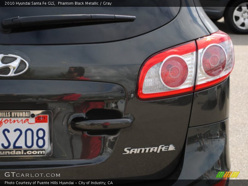 Phantom Black Metallic / Gray 2010 Hyundai Santa Fe GLS