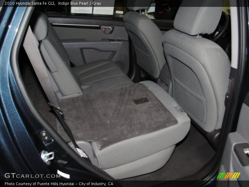 Indigo Blue Pearl / Gray 2010 Hyundai Santa Fe GLS