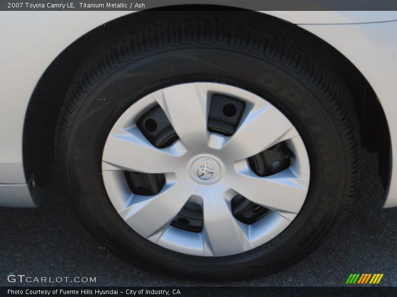 Titanium Metallic / Ash 2007 Toyota Camry LE