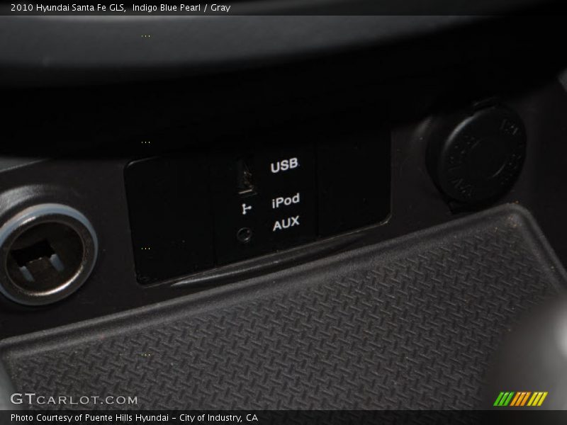 Indigo Blue Pearl / Gray 2010 Hyundai Santa Fe GLS