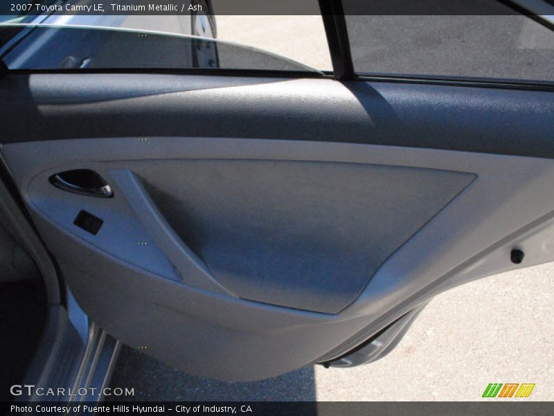 Titanium Metallic / Ash 2007 Toyota Camry LE